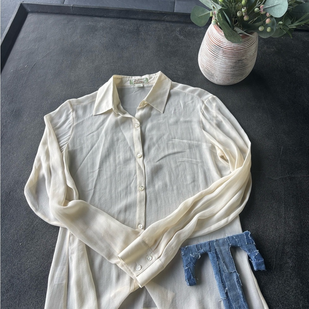 🌺 Vintage Tommy Bahama Sheer Blouse | Resort Vibes | Size M - Picture 2 of 4